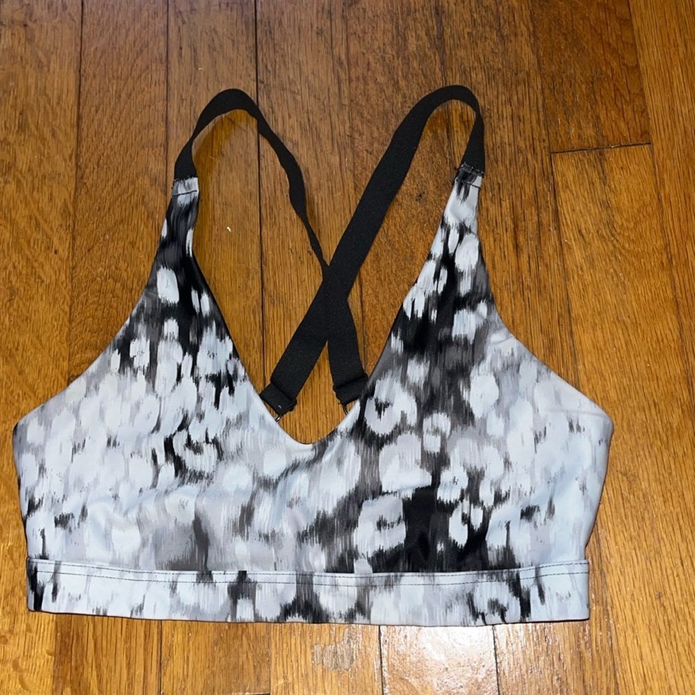 Offline by Aerie sports bra size XS